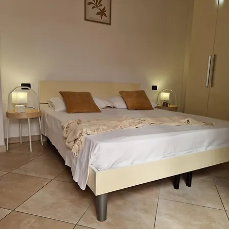 Rosa Del Sinis Apartment
